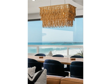 Oceanfront Home ! The very Best Location in Oceanside...2 SHORT