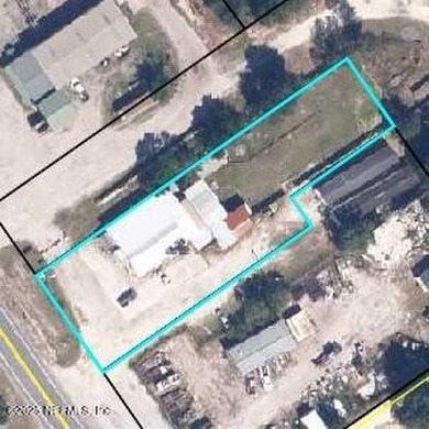 FOR SALE: Thriving Sports Bar & Liquor Store Near Middleburg, FL