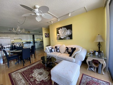 DRAMATIC NORTHERN OCEAN VIEWS FROM THE 23RD FLOOR. This spacious