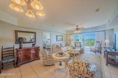 Penthouse, Ocean, River & Prestine 3-bedroom condo. Beautifully