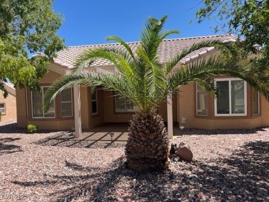 Great lot w views!! This charming HOME  with open floor plan