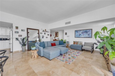 Rare 3-Bedroom Flow-Through Penthouse | 2,065 SQFT penthouse