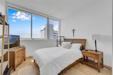 Rare 3-Bedroom Flow-Through Penthouse | 2,065 SQFT penthouse