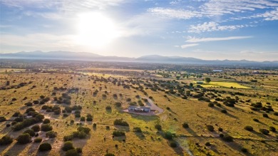 Views, Views, Views! 120 acres of gently rolling grasslands are