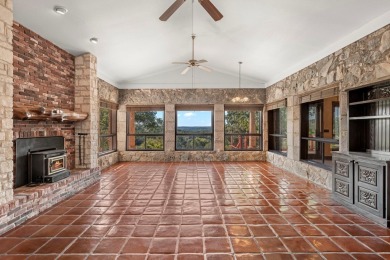 Multiple-home property with a total of 4 bedrooms, 4.5 baths