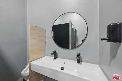 6611-6617 S San Pedro Street. This is a rare opportunity to