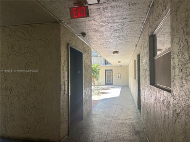 Apartment in good condition, remodeling bathroom, A/C 2023 both