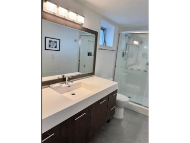 3600 Ne 170 ST. Apt.D.400