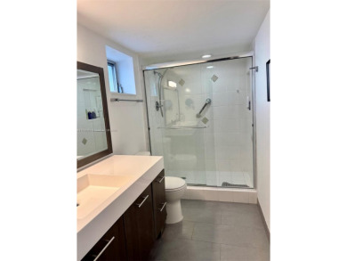 3600 Ne 170 ST. Apt.D.400