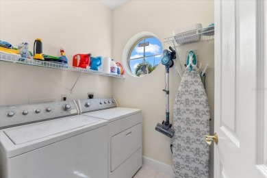 Luxurious 3-Bedroom Condo in Sarasota's Premier Maintenance-Free