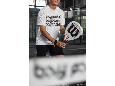 Experience the ultimate in island living in this stunning new