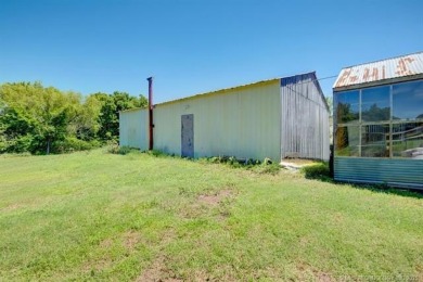 Sellers offering a $12,000 credit to go toward buyer's closing