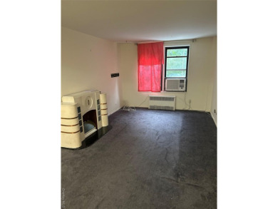 Great Development In Queens ,Surrounded On Three Sides By Forest