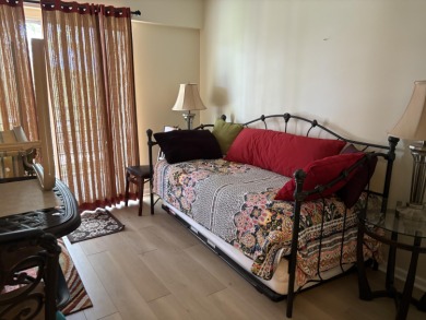 SPECIAL PRICE A great 2 bedrooms 1 1/2 bathrooms with a serene