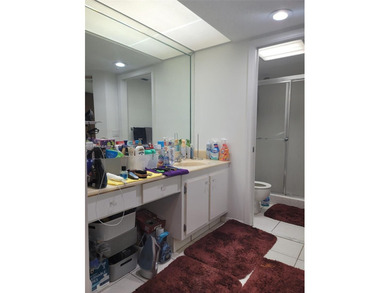 Beautiful 2-bedroom, 2-bath condo in the desirable 55+ community