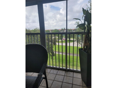 Beautiful 2-bedroom, 2-bath condo in the desirable 55+ community