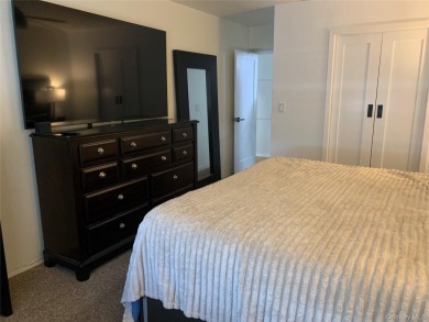 This one bedroom unit has so many ugrades!! An accent wall