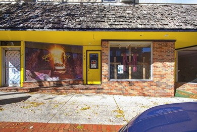 Excellent investment opportunity in the heart of downtown