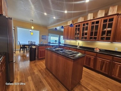 Welcome HOME! This is a 4 bedroom 3.5 bath that has 4300sq ft