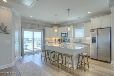 This remarkable second-row full duplex in the desirable North