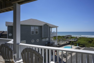 This remarkable second-row full duplex in the desirable North