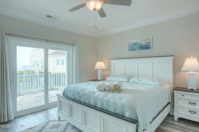 This remarkable second-row full duplex in the desirable North