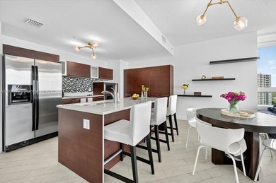 Motivated seller - best-priced 2BD/2.5BA in the building.
