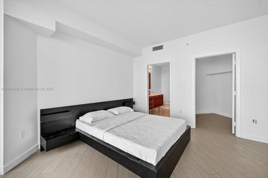 Motivated seller - best-priced 2BD/2.5BA in the building.
