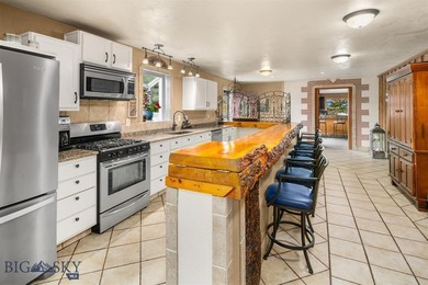 Soak it up daily with your very own indoor pool! This 3 bed/3