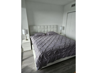 BEST DEAL FOR A HIGH FLOOR AT HYDE MIDTOWNE LIVE IN THIS AMAZING