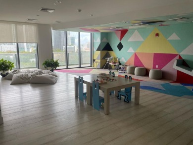 BEST DEAL FOR A HIGH FLOOR AT HYDE MIDTOWNE LIVE IN THIS AMAZING