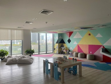 BEST DEAL FOR A HIGH FLOOR AT HYDE MIDTOWNE LIVE IN THIS AMAZING