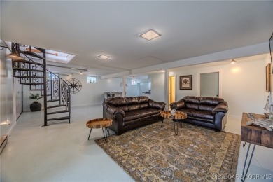 What a cool setup here! 1.2 Acres that has been completely