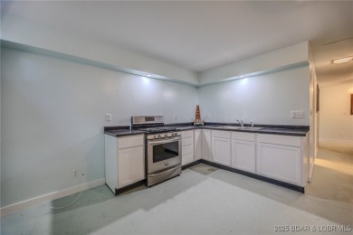 What a cool setup here! 1.2 Acres that has been completely