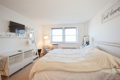 This generously sized 1-bedroom, 1-bath apartment is located