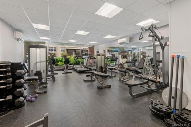 This generously sized 1-bedroom, 1-bath apartment is located