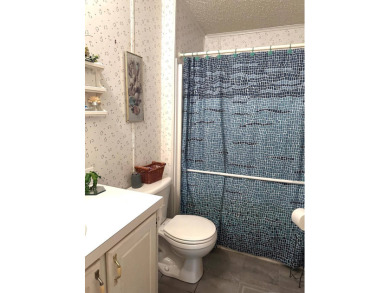 MOTIVATED SELLER! MAKE THIS SPACIOUS 2-BEDROOM, 2-BATHROOM HOME