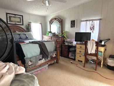 MOTIVATED SELLER! MAKE THIS SPACIOUS 2-BEDROOM, 2-BATHROOM HOME