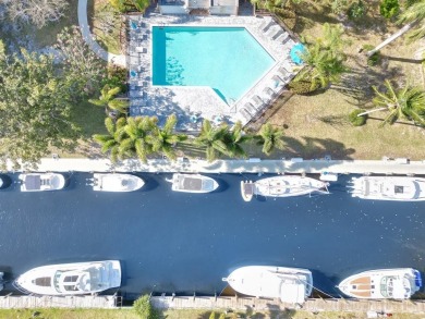 PRICE DROP in River Reach Fort Lauderdale! THIS MOVE IN READY