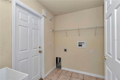 Can you imagine having no power bills in this beautiful concrete