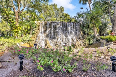 Live comfortably in this inviting condo nestled in the heart of