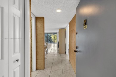 Live comfortably in this inviting condo nestled in the heart of