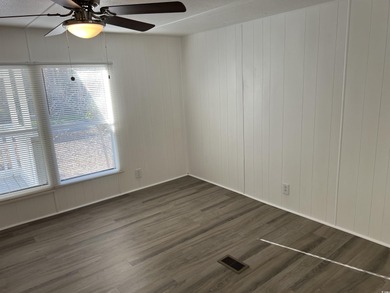 Beautiful Remodeled 3/Bed -2/Bath home on a Large Corner Lot