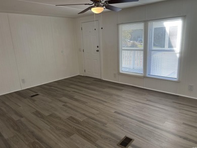 Beautiful Remodeled 3/Bed -2/Bath home on a Large Corner Lot