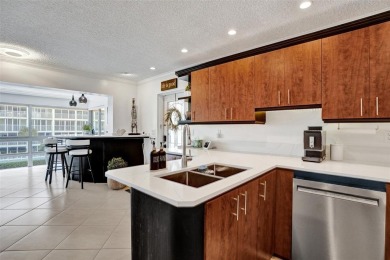 Completely open & very spacious 2 Bed, 2 Bath Waterfront condo