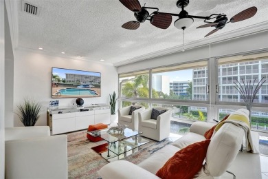 Completely open & very spacious 2 Bed, 2 Bath Waterfront condo
