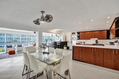 Completely open & very spacious 2 Bed, 2 Bath Waterfront condo
