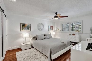 Completely open & very spacious 2 Bed, 2 Bath Waterfront condo