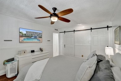 Completely open & very spacious 2 Bed, 2 Bath Waterfront condo