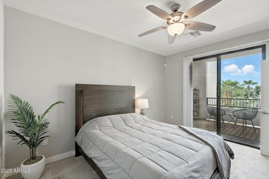 Experience the best of luxury living at The Cays in Downtown